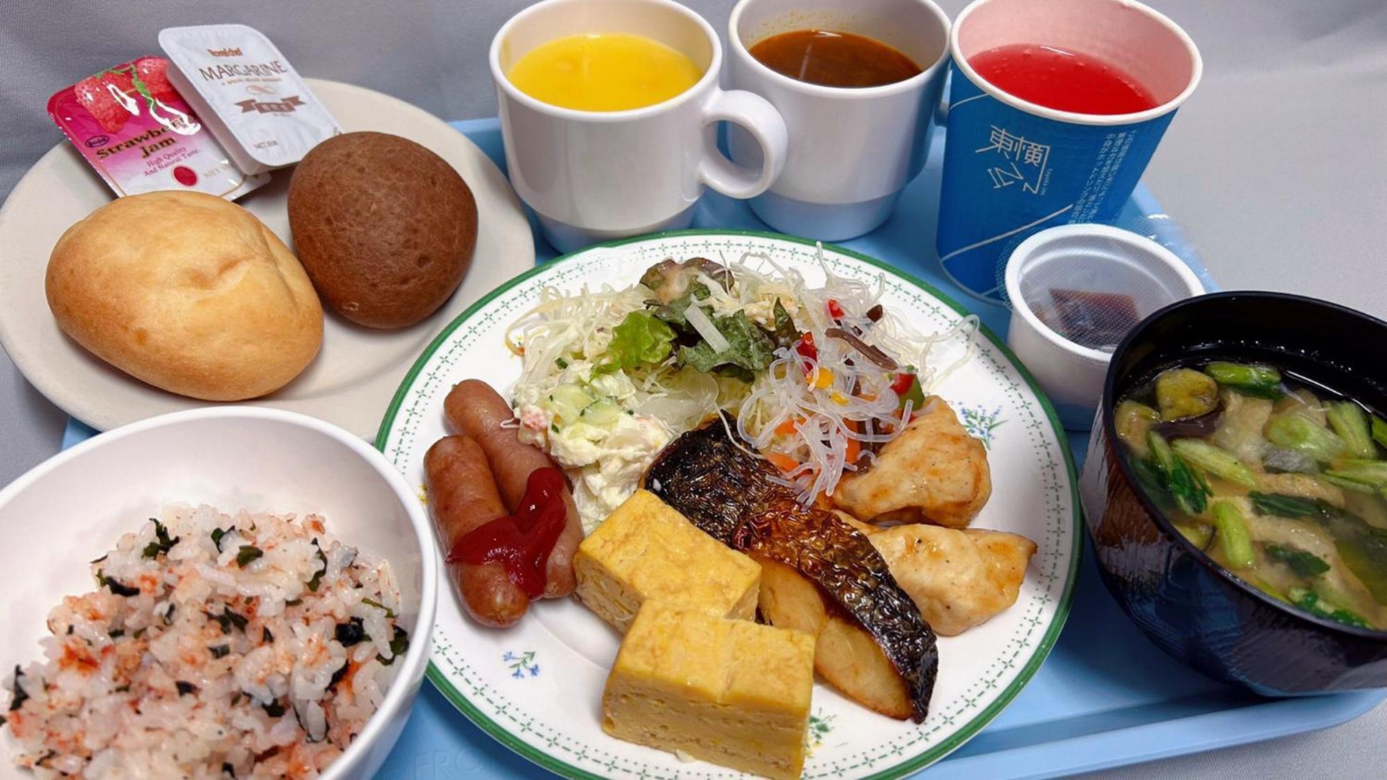Toyoko Inn Hokkaido Sapporo-eki Nishi-guchi Hokudai Mae Eksteriør billede