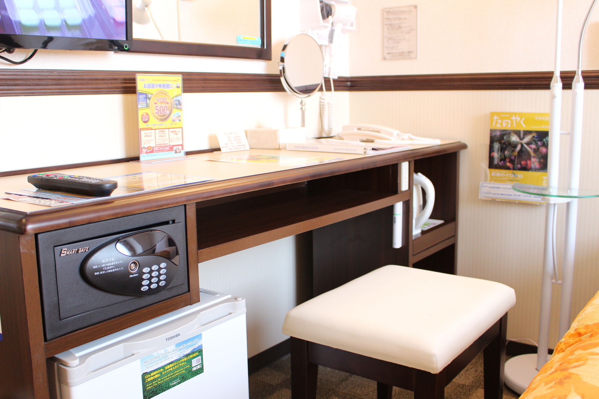 Toyoko Inn Hokkaido Sapporo-eki Nishi-guchi Hokudai Mae Eksteriør billede